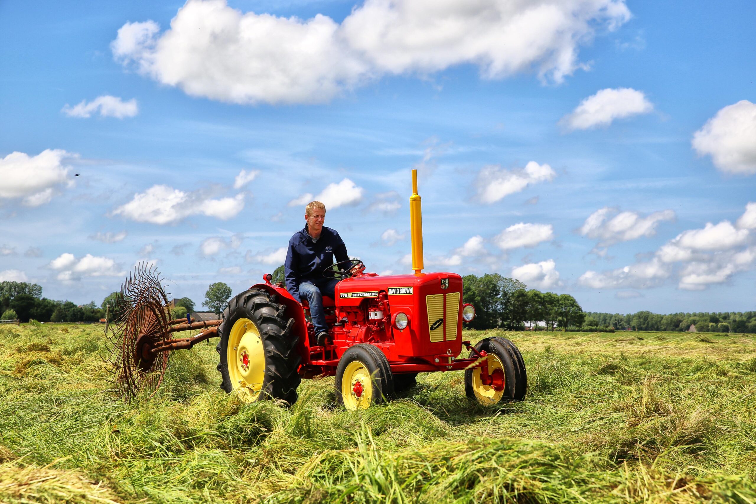 Historische maai- en hooidemonstratie Rundveemuseum Aartswoud