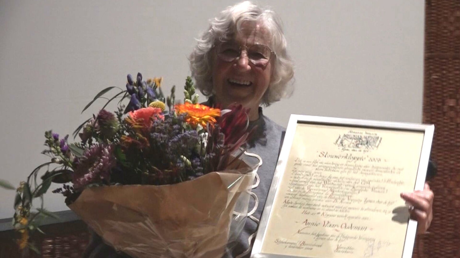 Bezoekers tijdens de najaarsbijeenkomst van de Historische Vereniging Sijbekarspel/Benningbroek in dorpshuis De Vang met lezing, prijsuitreiking en presentatie van de Kroniek 2025.