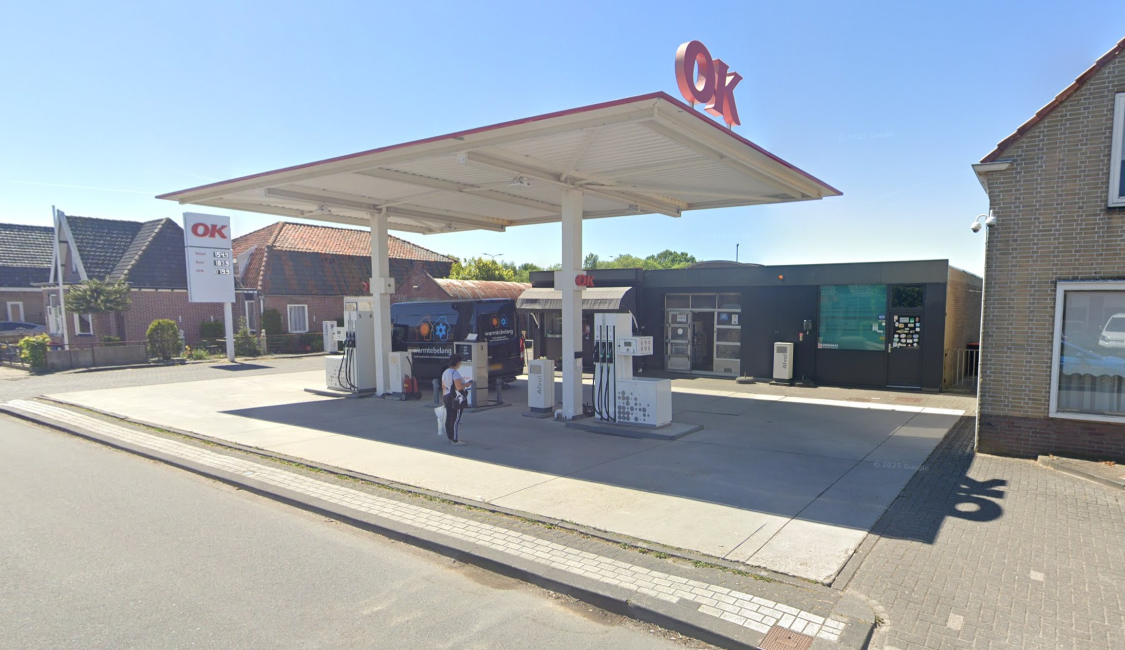 LPG-tankstation OK Oliecentrale B.V. aan Twijver 24 in Venhuizen waar de milieuvergunning deels wordt ingetrokken per 31 januari 2026.
