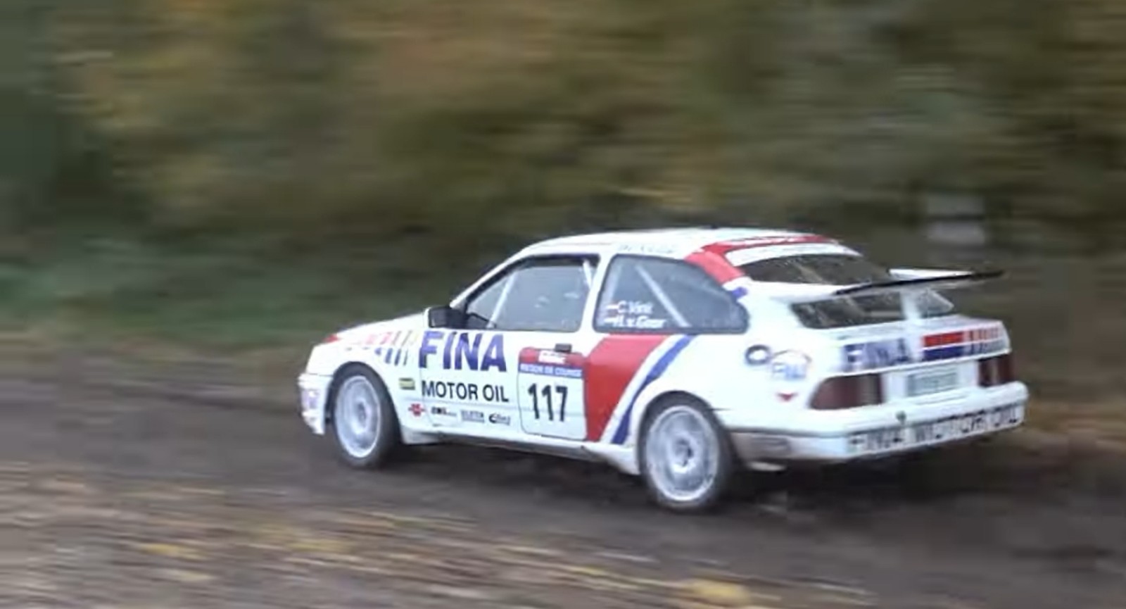 Coen Vink in actie met zijn Ford Sierra Cosworth tijdens de Rally van Zuid-Limburg 2025