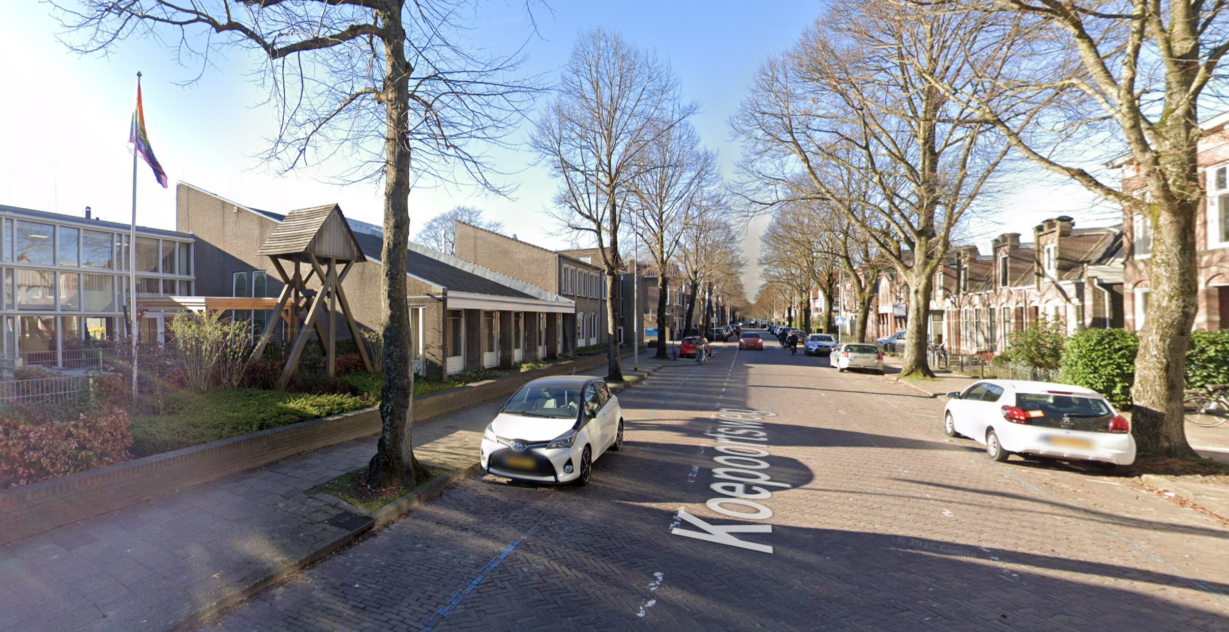 Parkeerplaatsen aan de Koepoortsweg in Hoorn tijdens proef