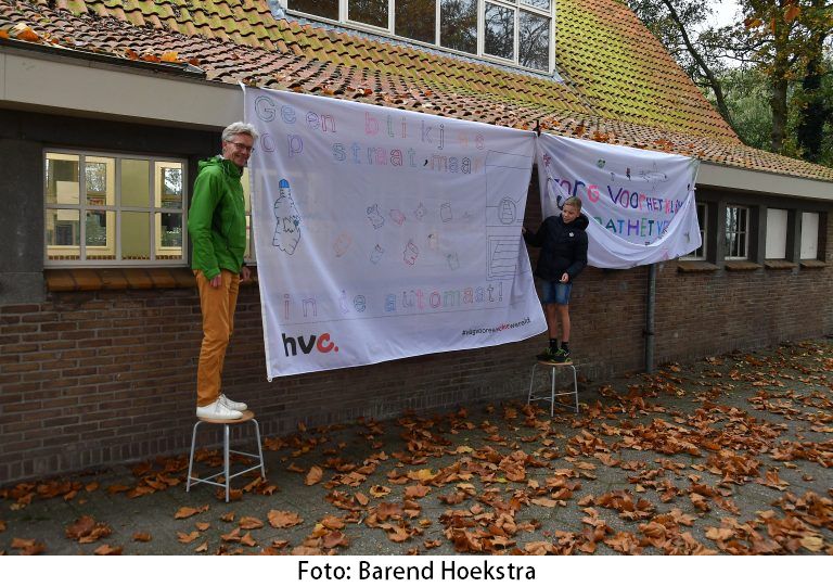 Het hijsen van vlag op school is de officiële start van de Nationale Klimaatweek in onze gemeente.