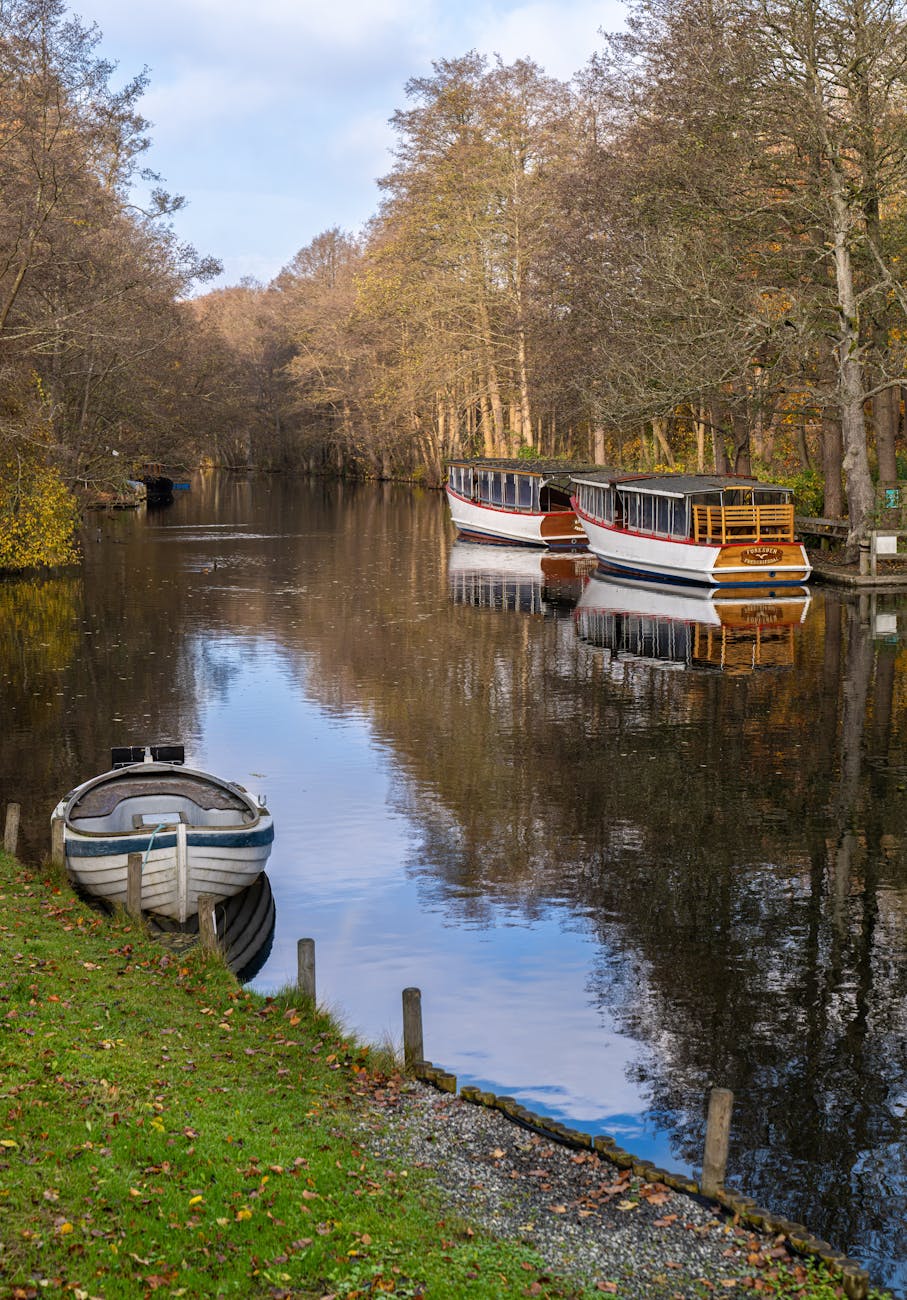 Raadsvergadering gemeente Medemblik over motie doorvaarbaarheid recreatieve wateren