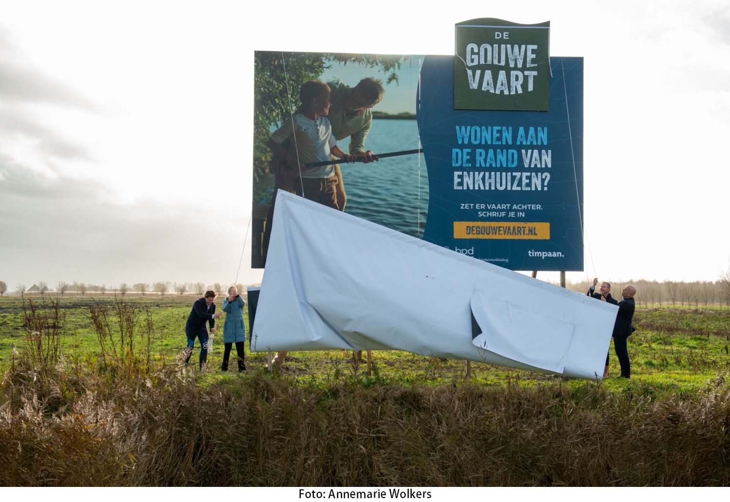 Bouwbord onthulling nieuwe woonwijk De Gouwe Vaart in Enkhuizen