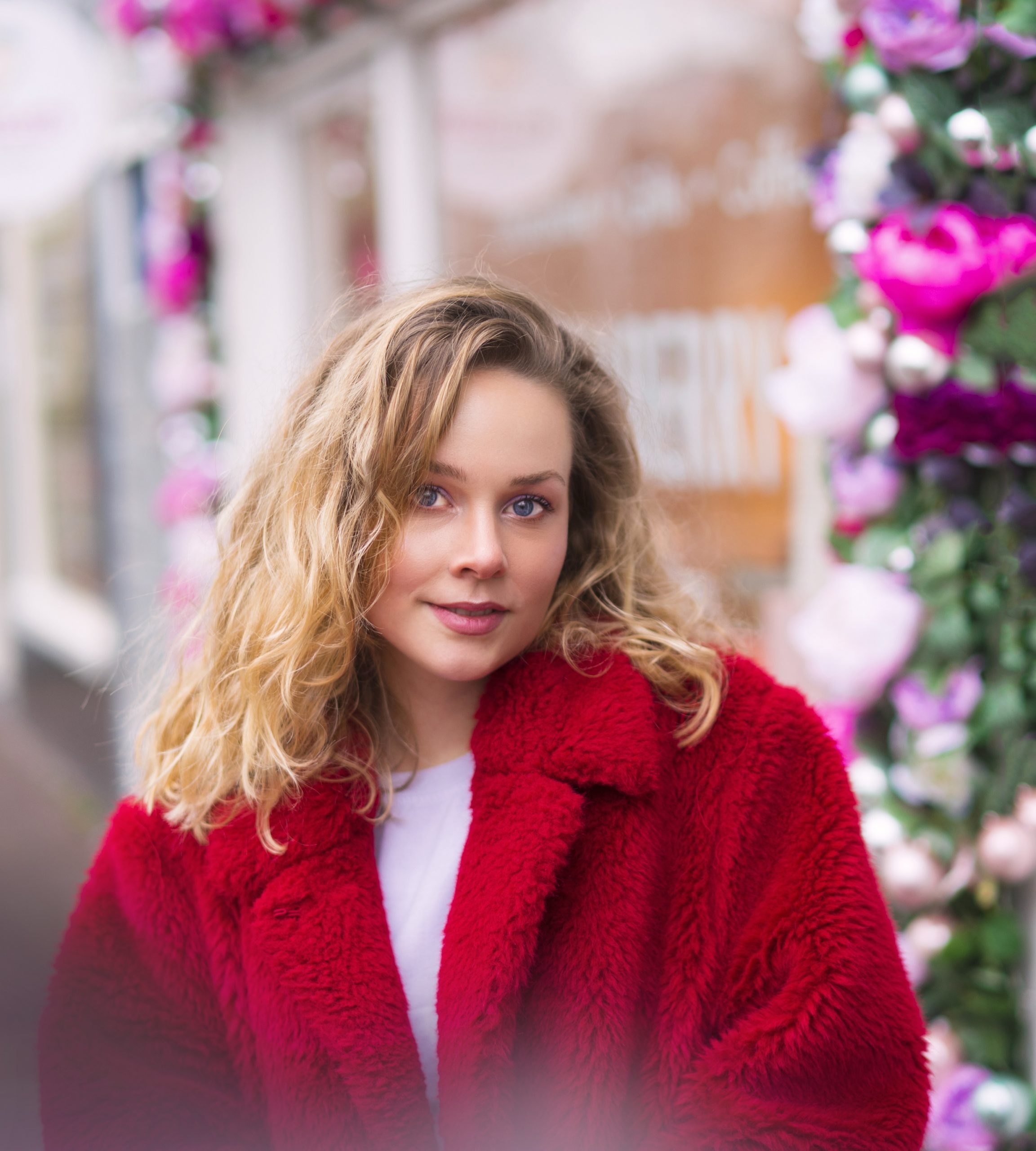 Oranje verlicht Kerkhuys Spanbroek tijdens Orange the World