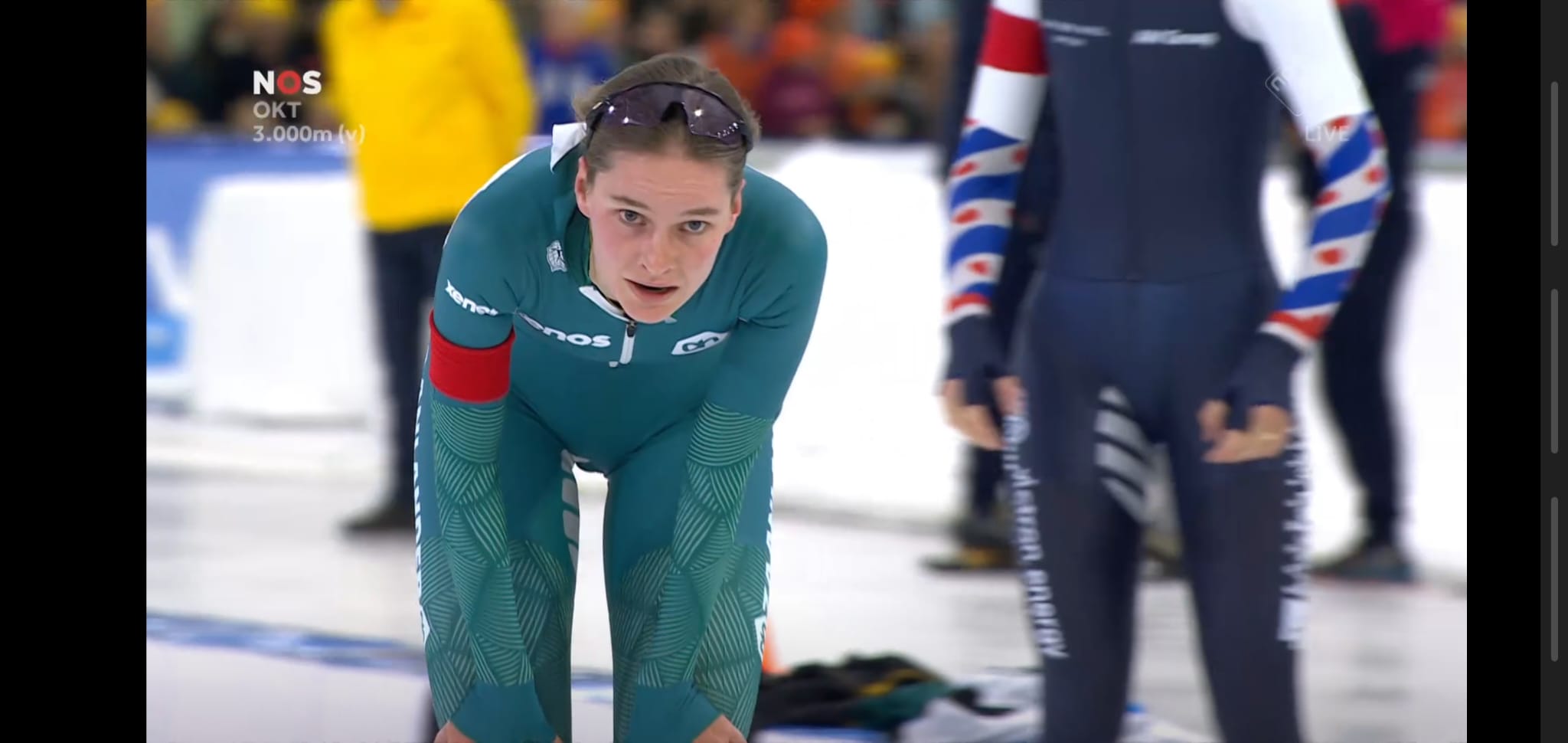 Bente Kerkhoff in actie tijdens de 3000 meter schaatswedstrijd