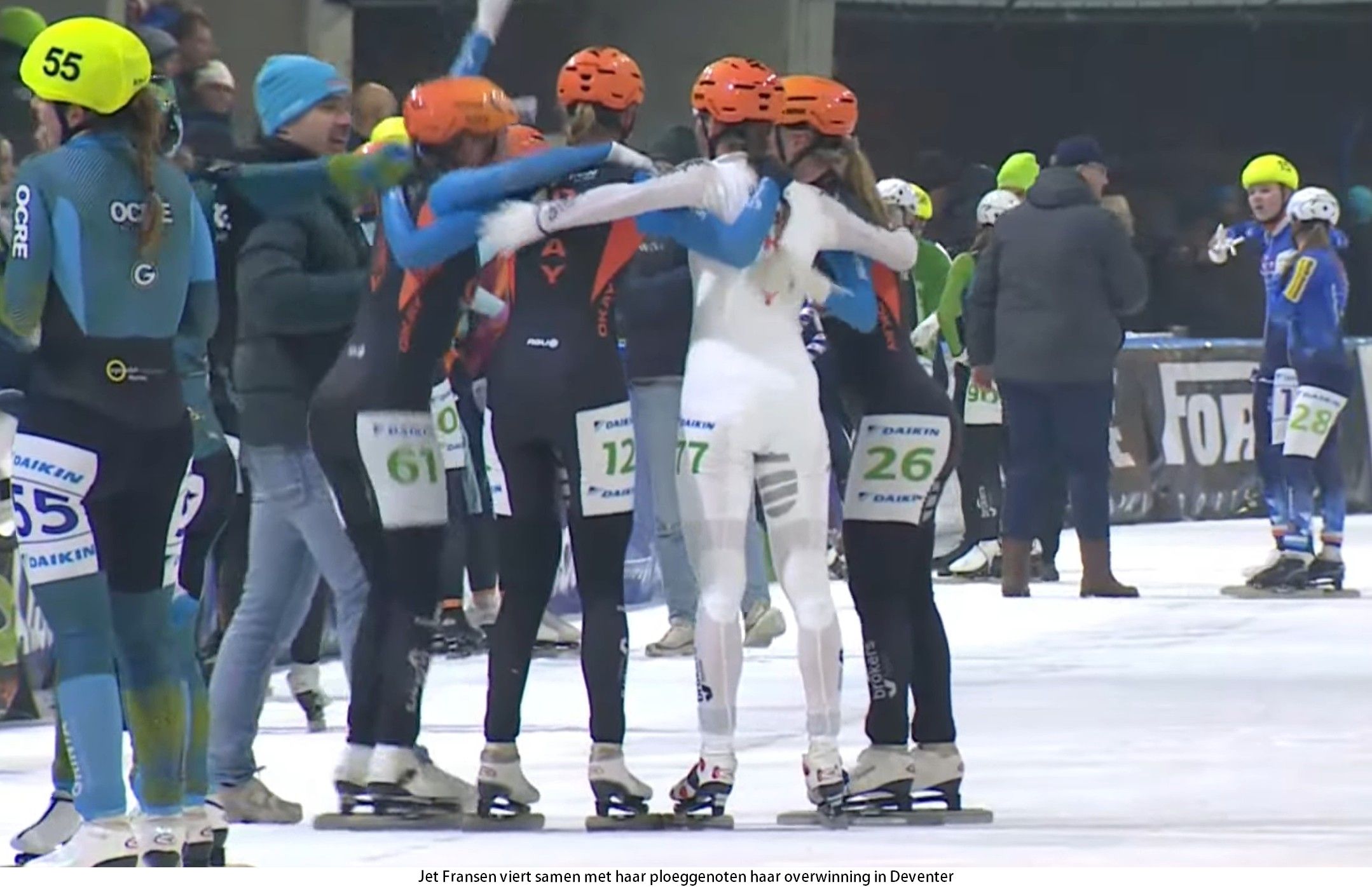 Jet Fransen wint de marathonwedstrijd in Deventer na een spannende eindsprint