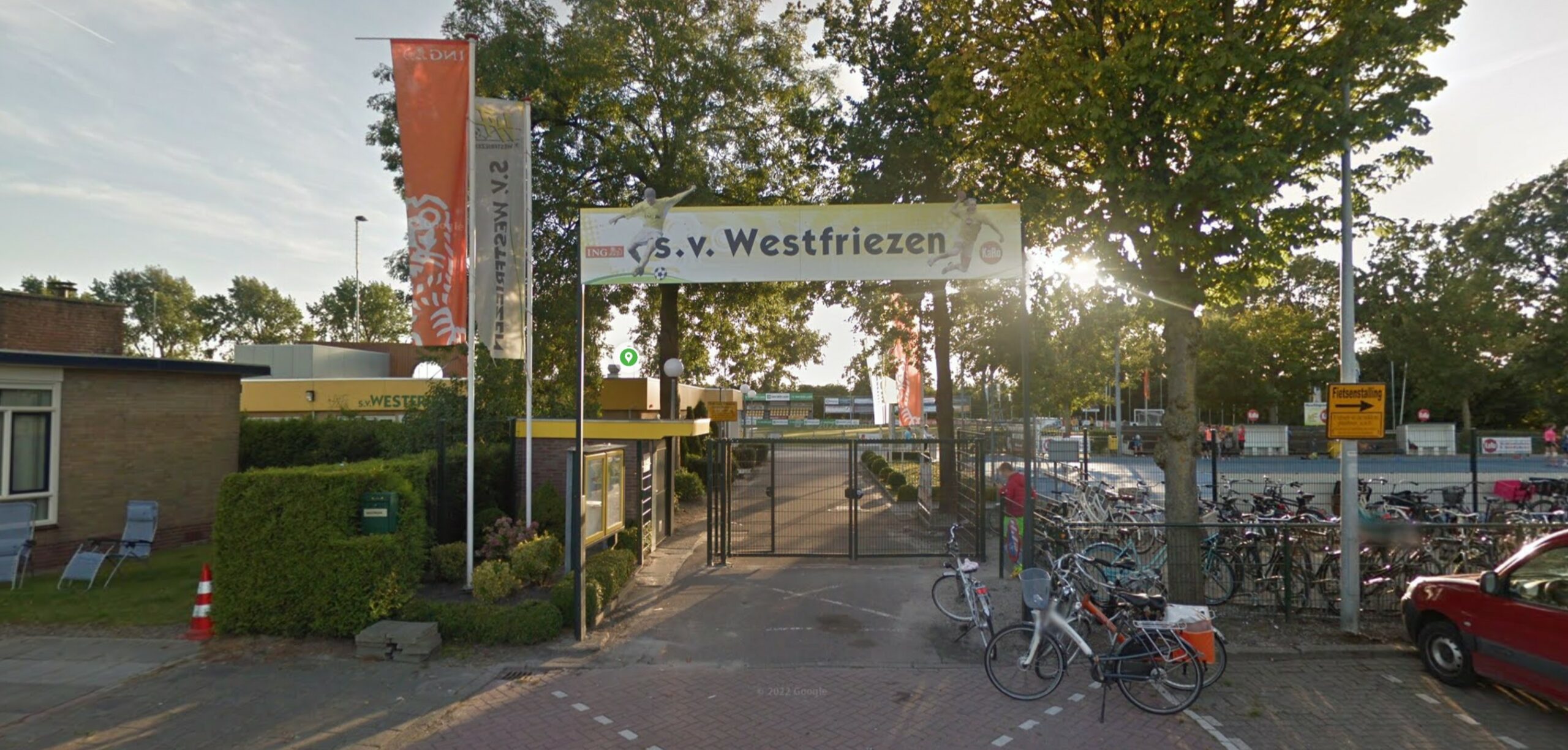 Sportverenigingsaccommodatie in Hoorn met renovatie- en uitbreidingsplannen