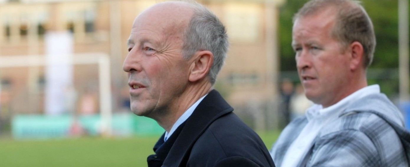 Herdenking bij amateurvoetbalclub na overlijden oud-trainer