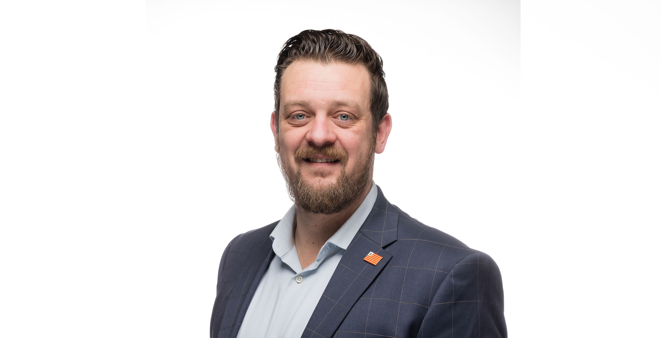 Romario Zeegerman gepresenteerd als lijsttrekker van Enkhuizen Vooruit!