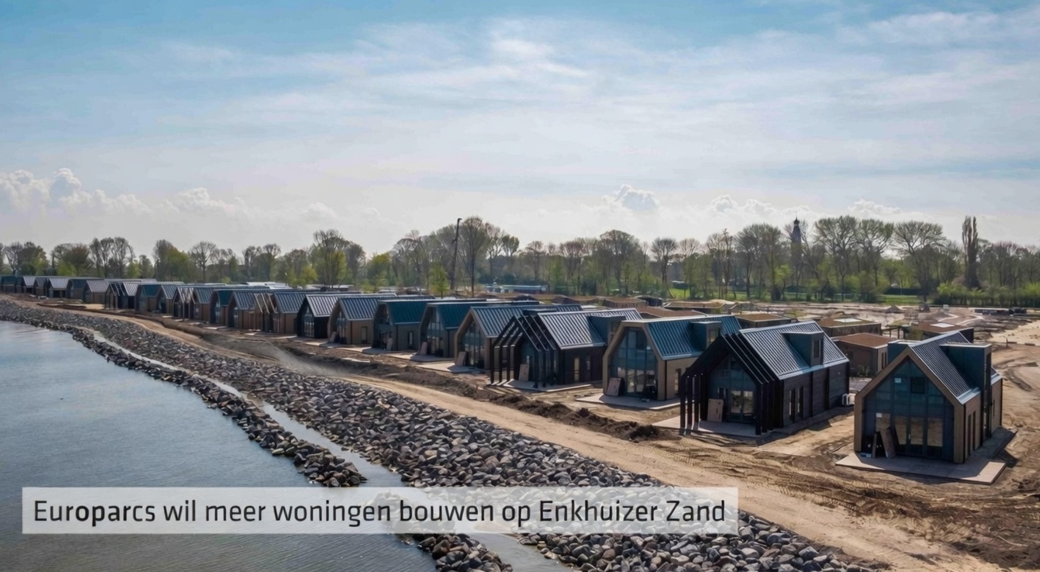 Overzicht van het recreatiegebied Enkhuizer Zand waar EuroParcs extra recreatiewoningen wil onderzoeken.