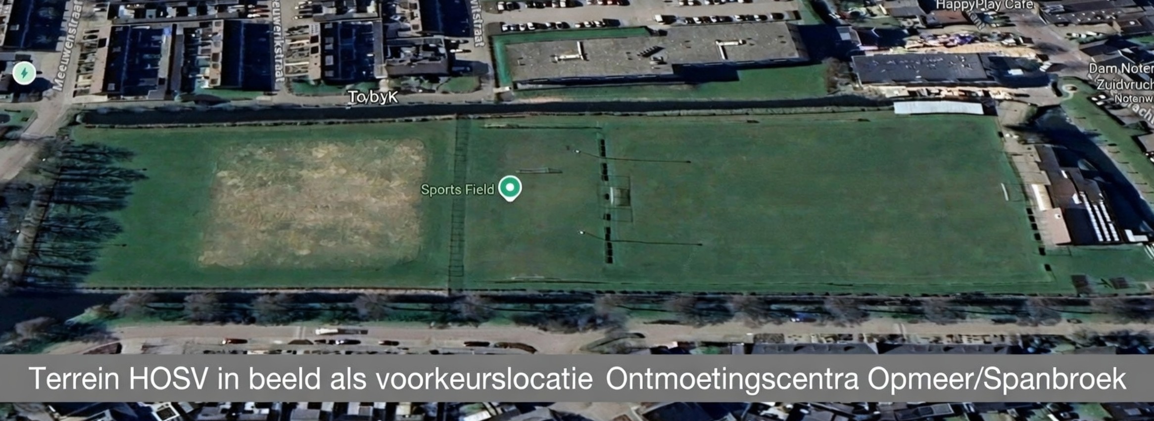 HOSV-terrein in Opmeer waar het college een nieuw ontmoetingscentrum wil realiseren