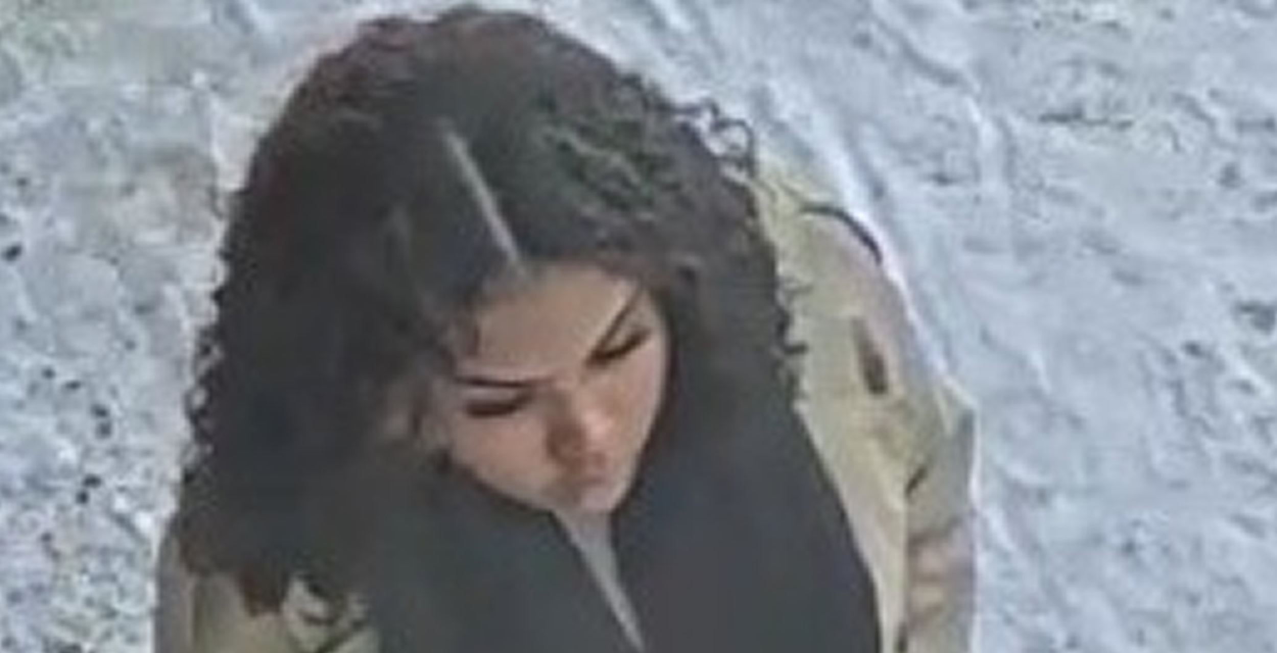 Foto van gestolen gouden ringen bij bankhelpdeskfraude Enkhuizen