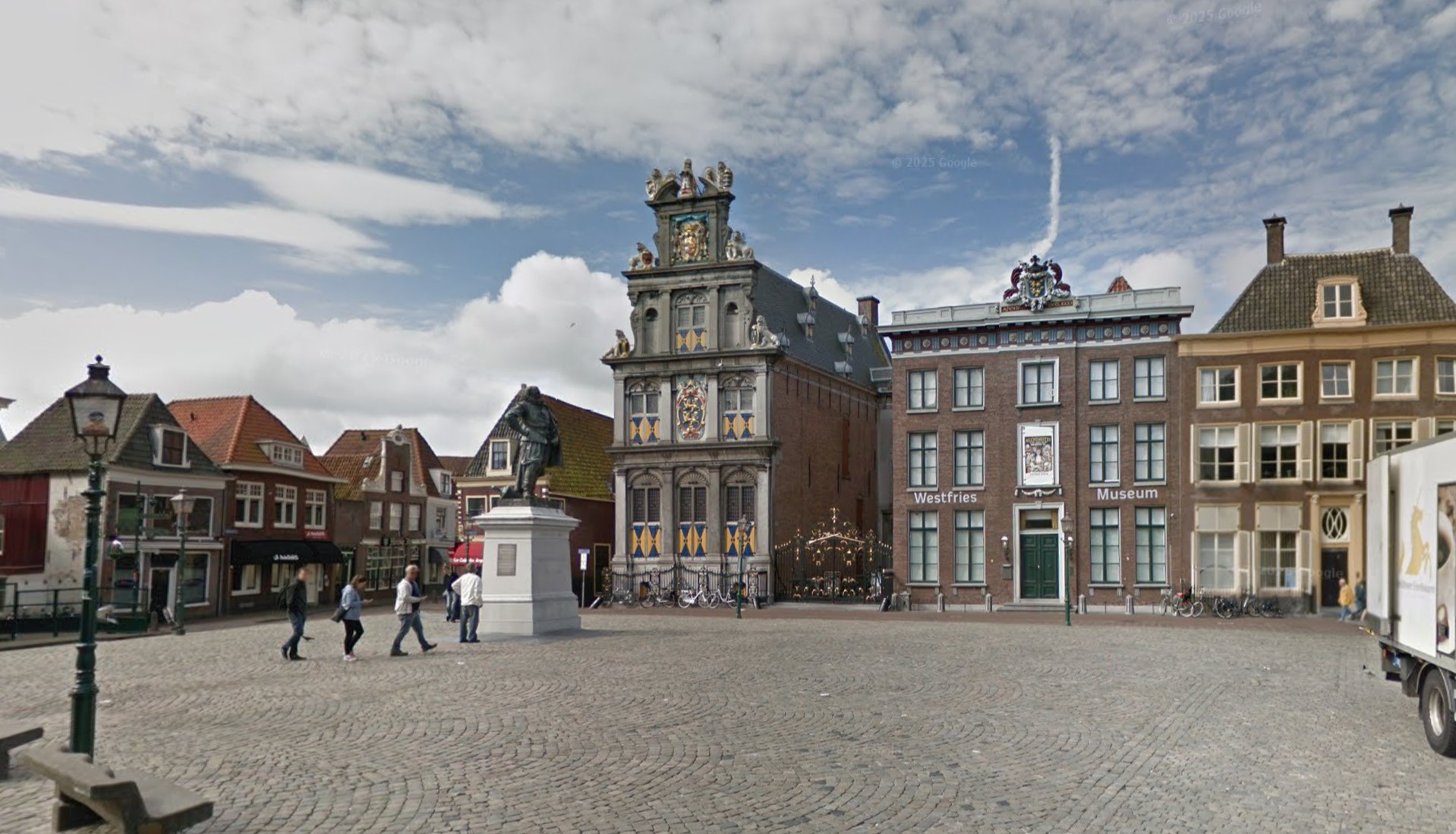 Historische binnenstad van Hoorn met monumenten en erfgoed in de openbare ruimte