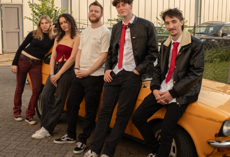 Donderpop muziekavond met optredens van Weathered, Extra en FAD