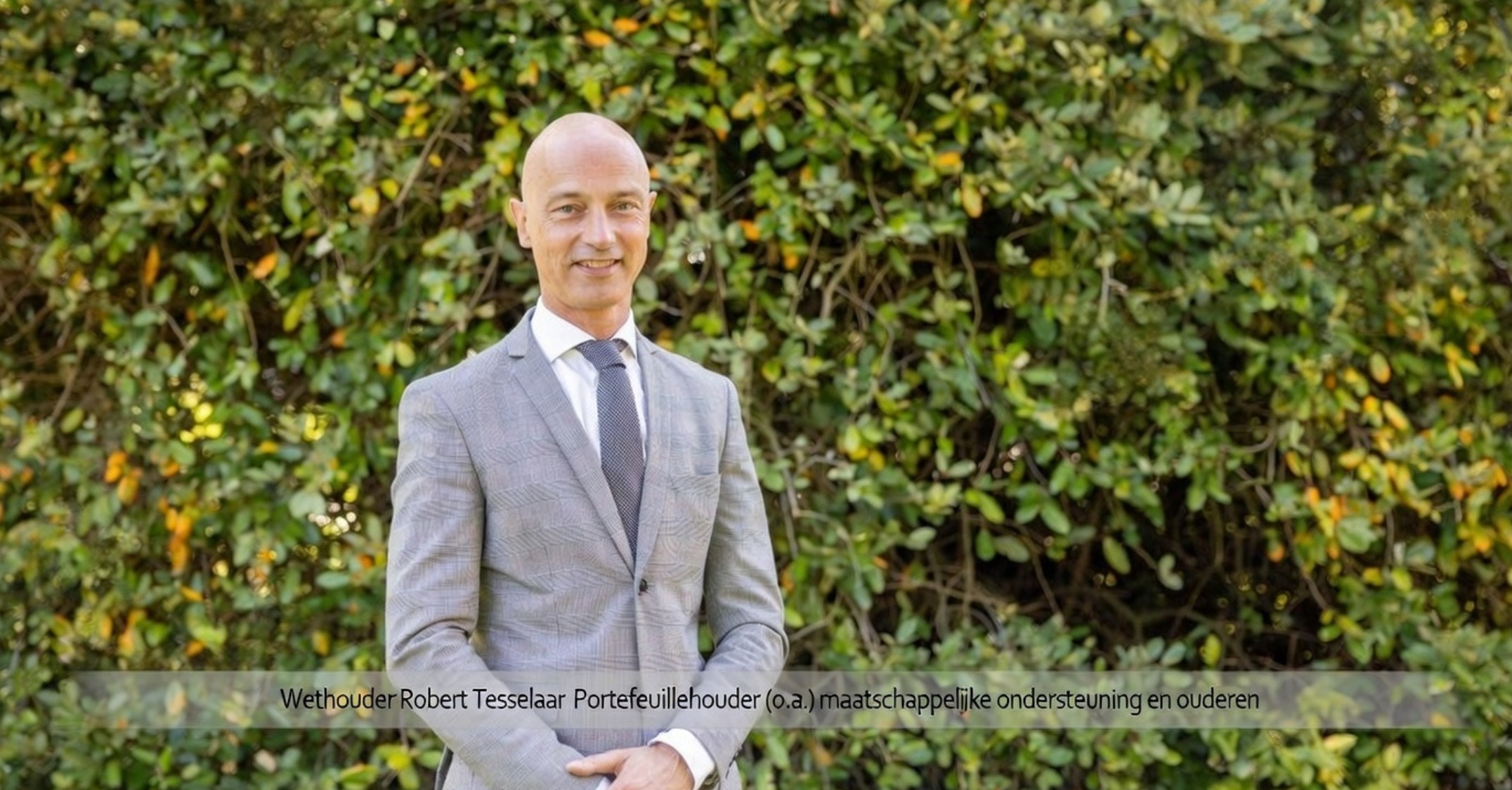 Wethouder Robert Tesselaar van Opmeer bij gemeentelijke woningbouwprojecten