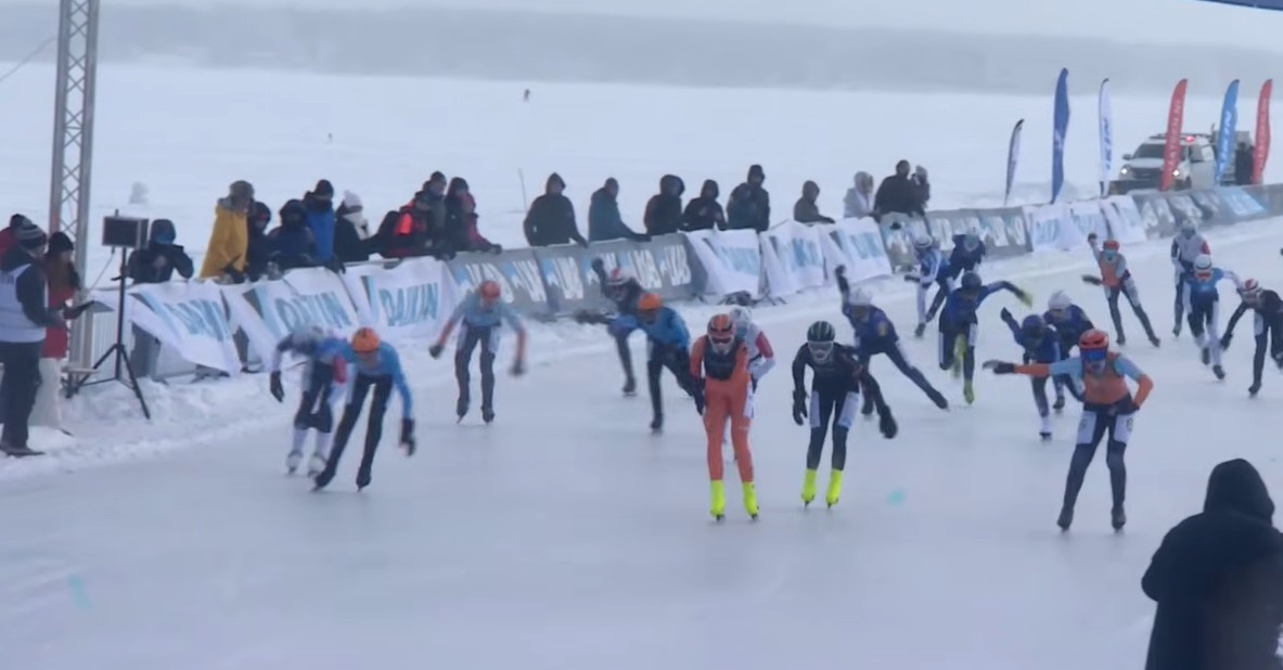 Janne Berkhout schaatst in extreme kou tijdens de Grand Prix natuurijs in Luleå