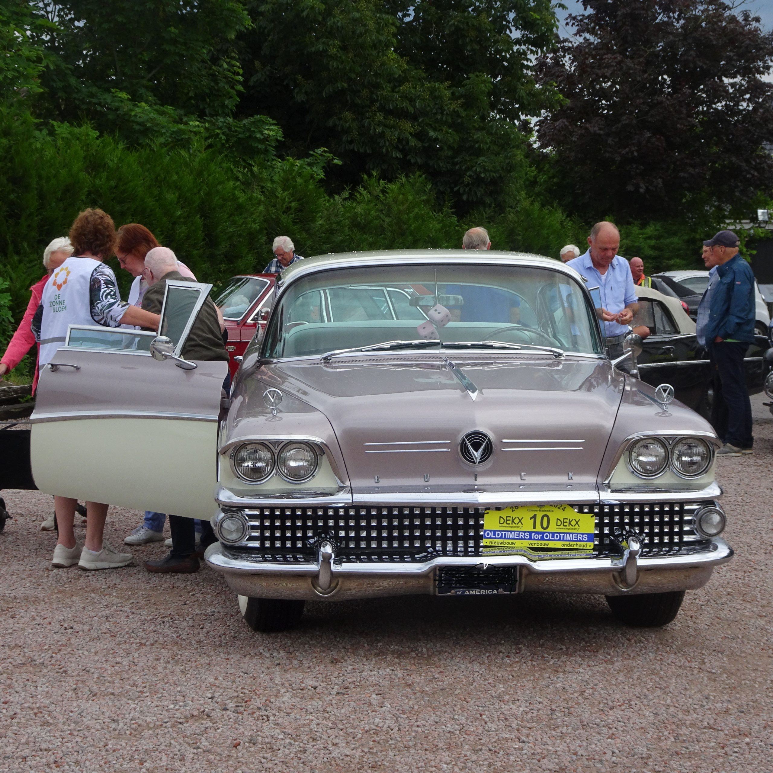 Oldtimers-for-Oldtimers 2026: Klassiekers langs tulpen