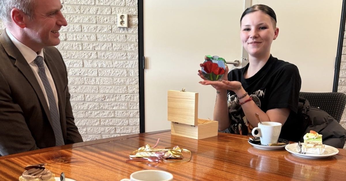 Dyna krijgt prestatiepenning voor moedig optreden