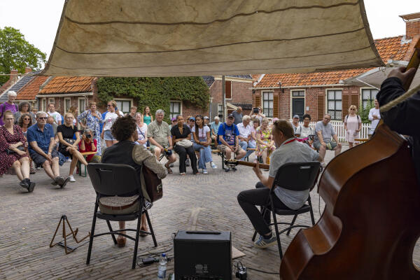 Gitaarfestival in Zuiderzeemuseum met Alessio Rooders
