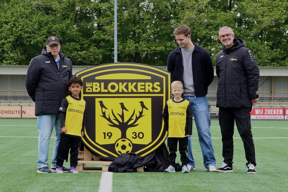De Blokkers onthult nieuw logo richting eeuwfeest