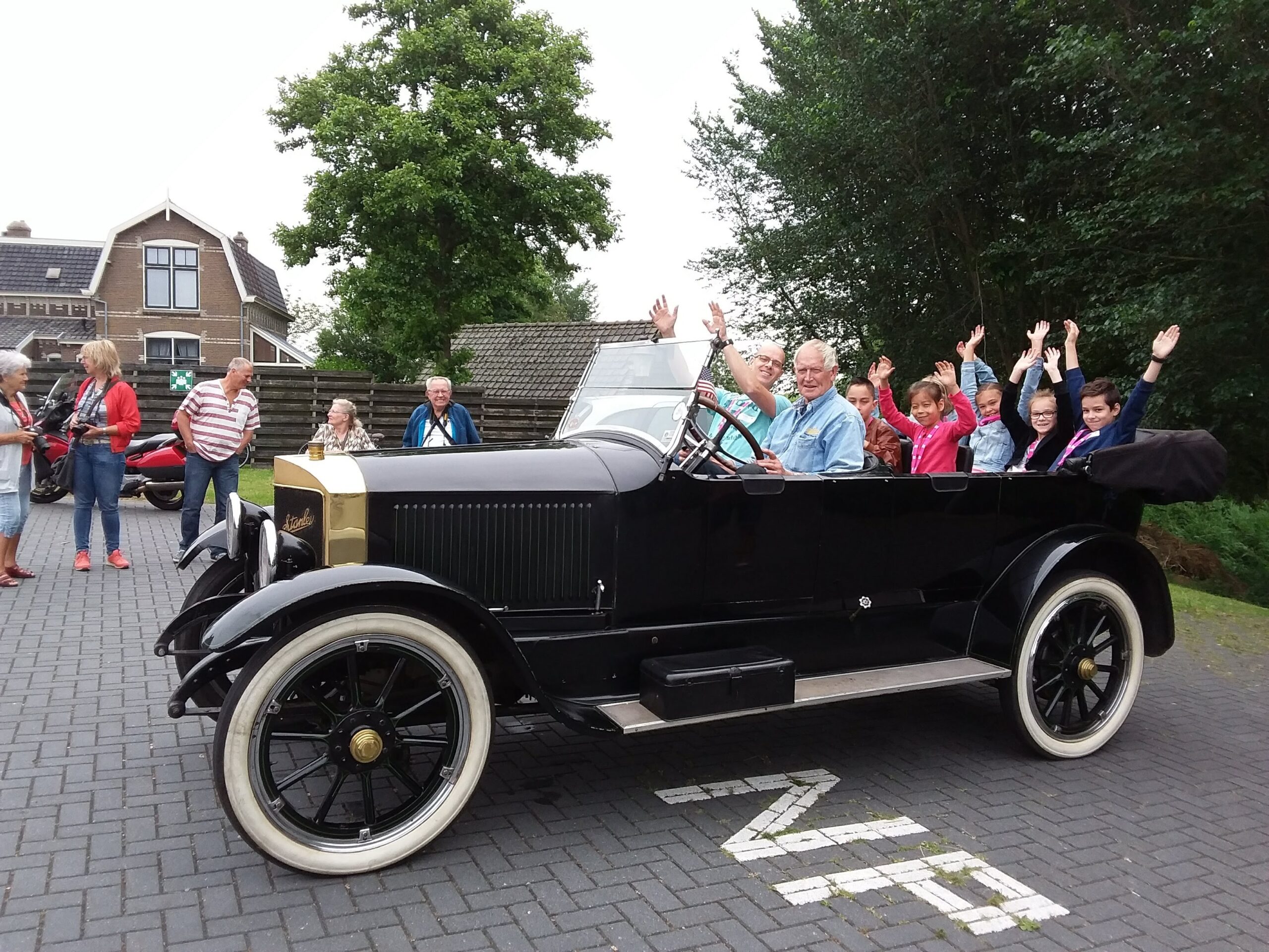 Ambachtenfestival Medemblik met stoomauto op 13 en 14 juni