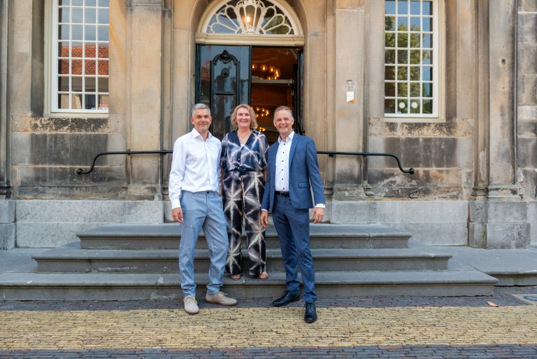 Enkhuizen krijgt twee wethouders van buiten de gemeente
