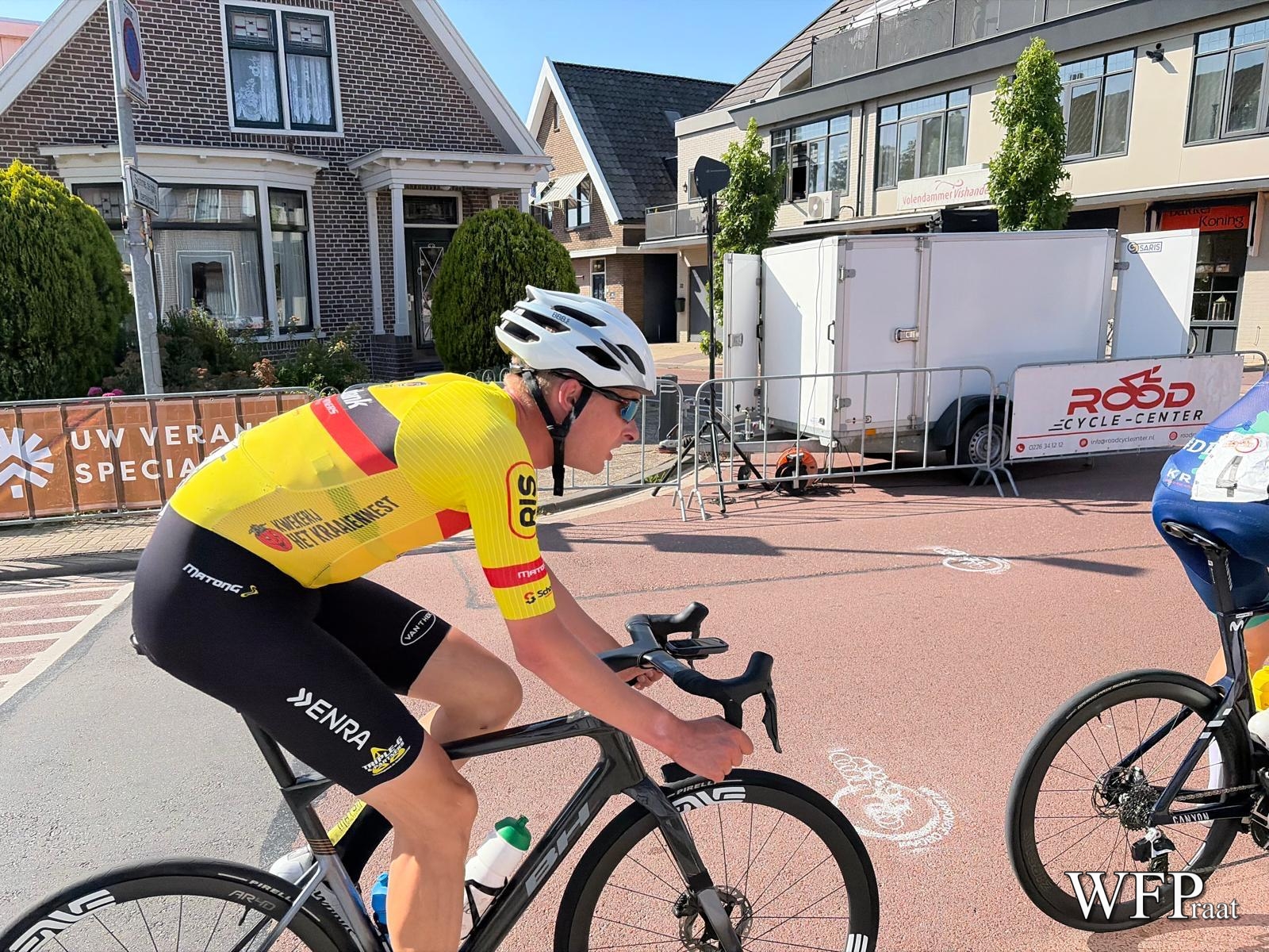 Tijs Dekker grijpt net naast winst in Ronde van Obdam